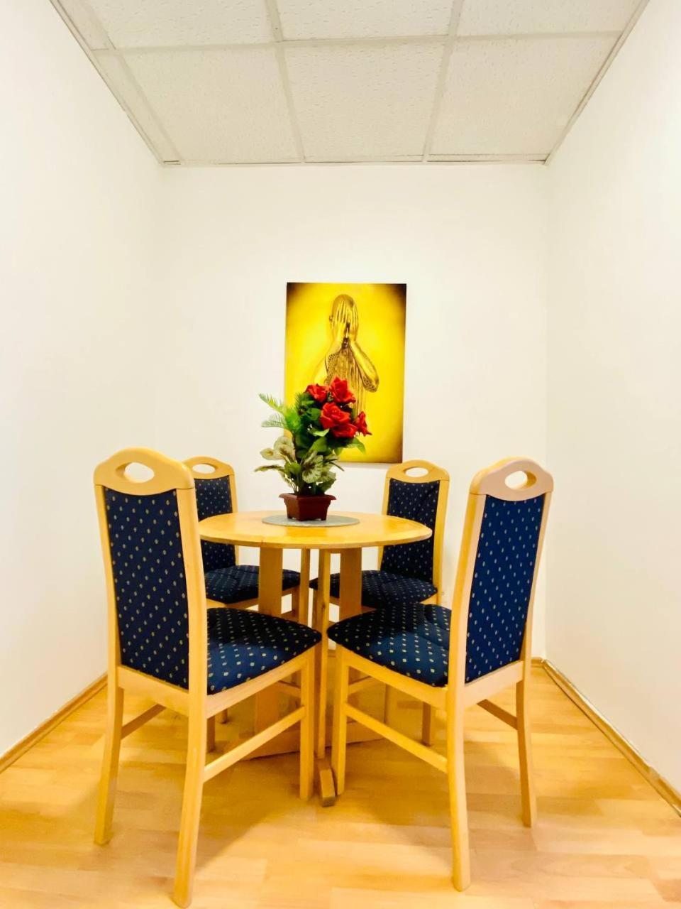 Comfortable Room In The 23Rd District Of Vienna Fr4 Ngoại thất bức ảnh