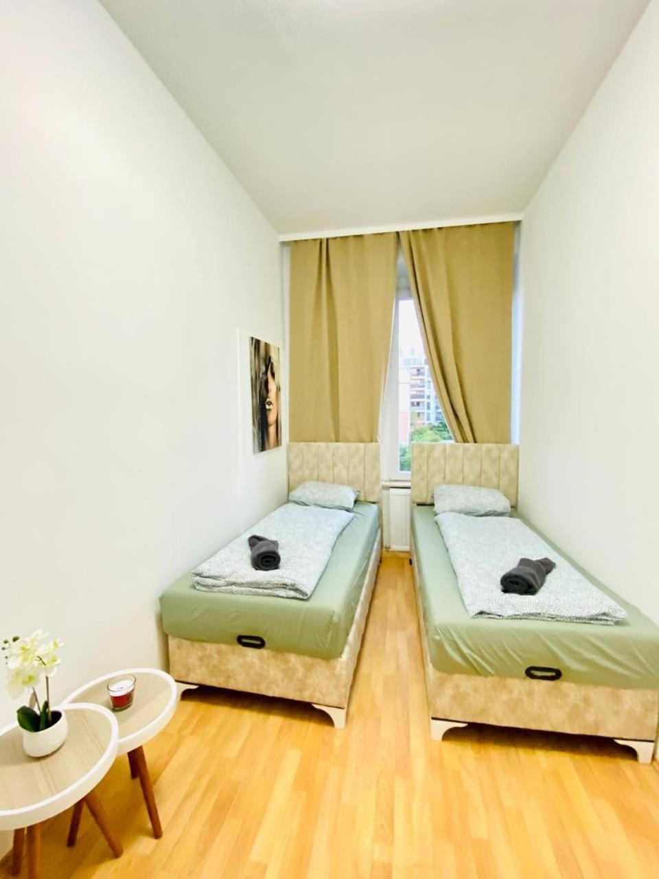 Comfortable Room In The 23Rd District Of Vienna Fr4 Ngoại thất bức ảnh