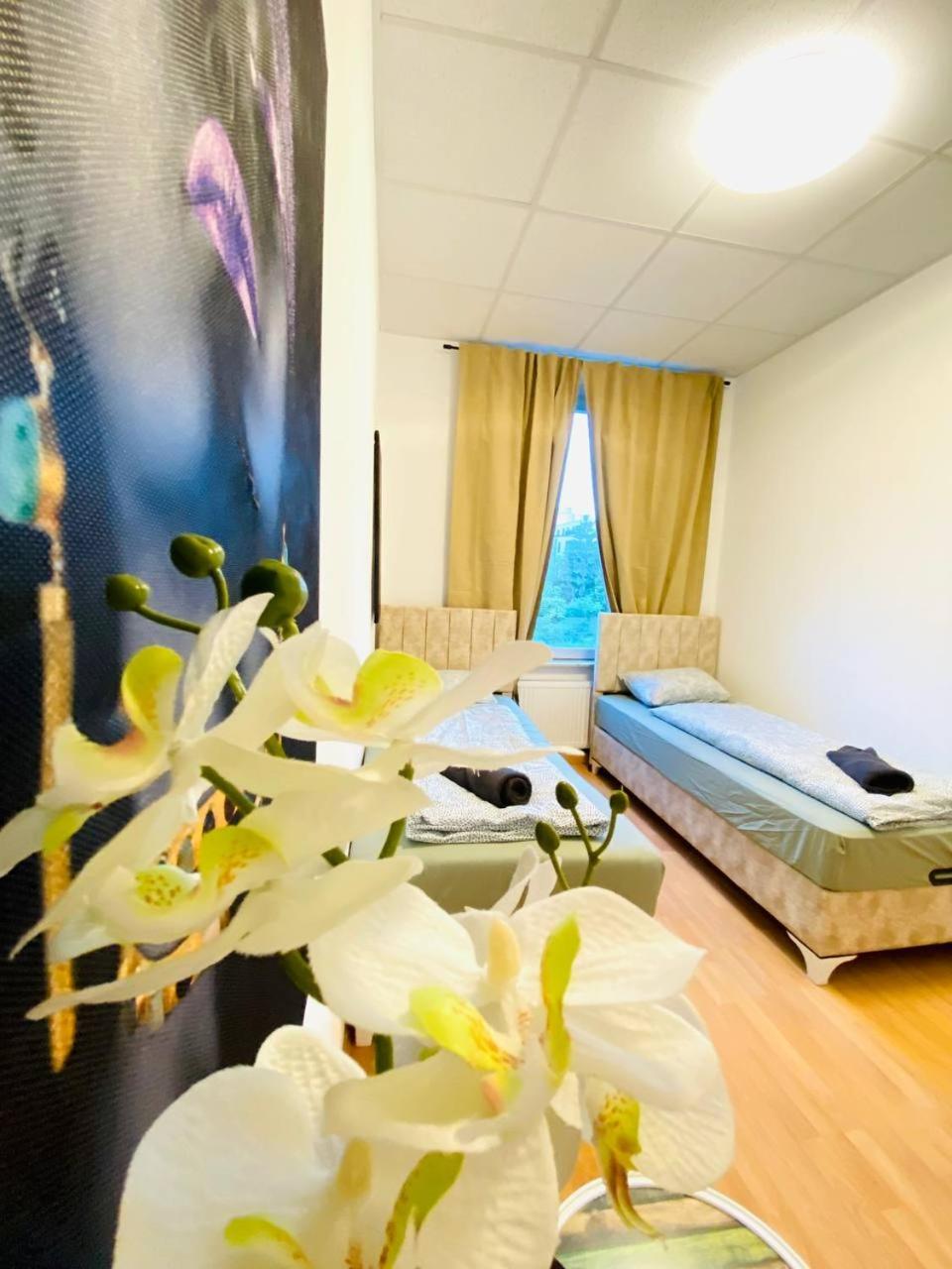 Comfortable Room In The 23Rd District Of Vienna Fr4 Ngoại thất bức ảnh
